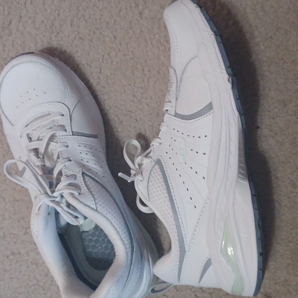 Dr. Scholl's Womens Bound Sneakers - Picture 9 of 10